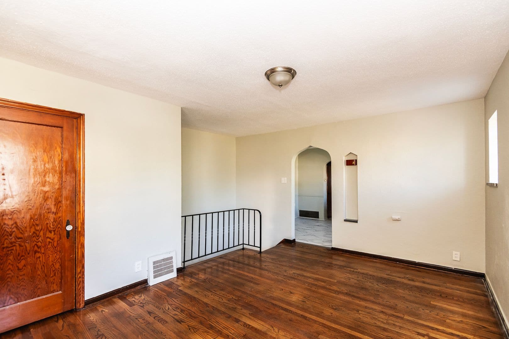 Saint Louis Apartment: 5322 Miami St