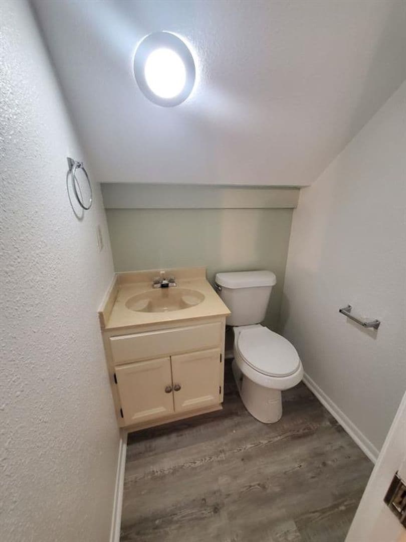 Austin Apartment: 8716 Clearbrook Trail