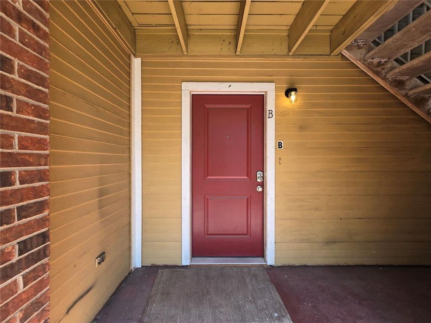Austin Apartment: 4304 Duval Road Austin TX 78759 - Unit B