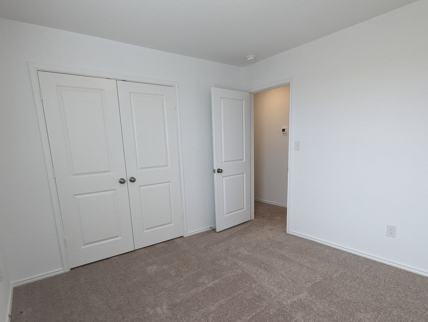 Kyle House: 152 Avre Loop