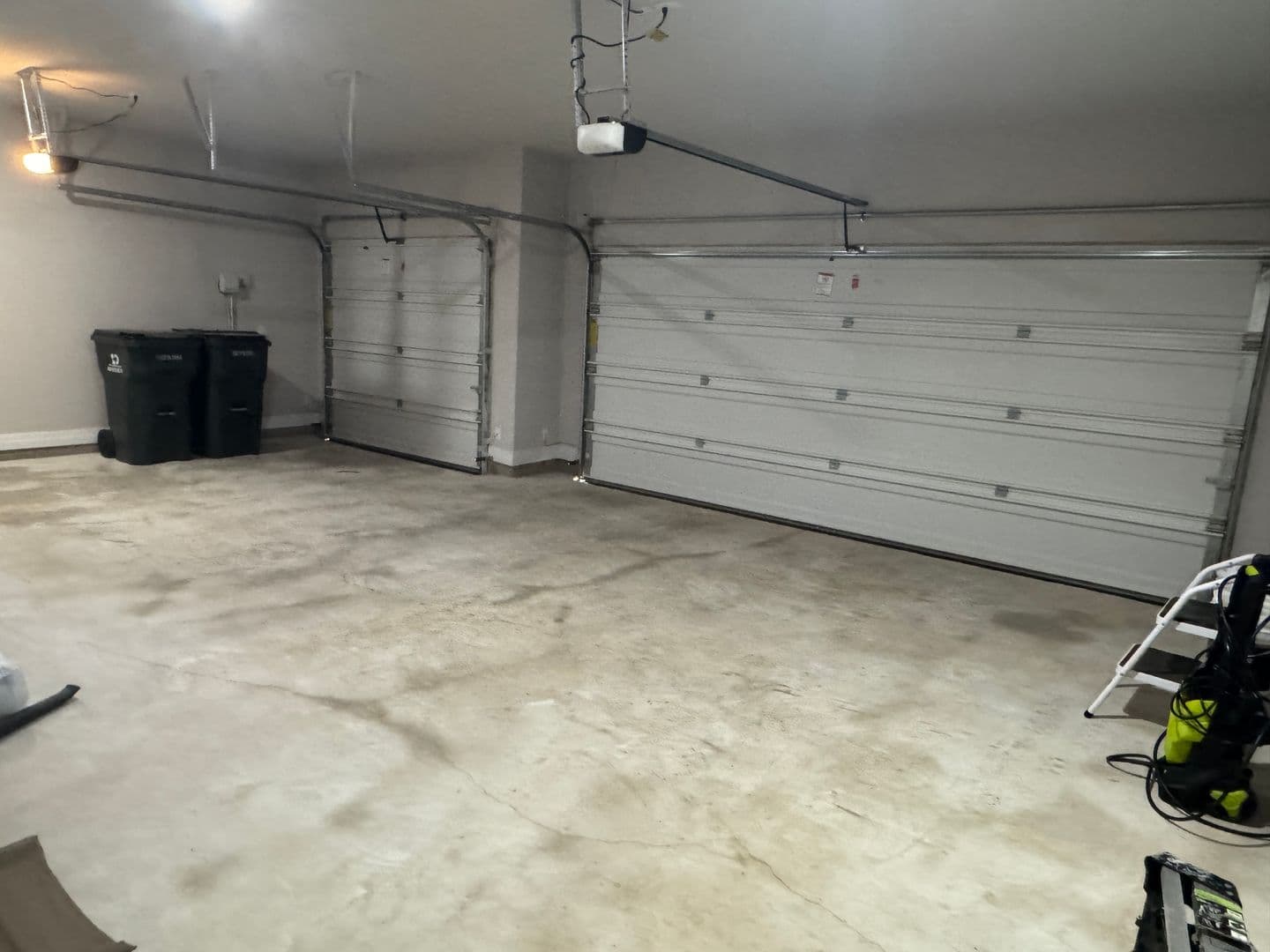 Georgetown House: 812 Karst Cv
