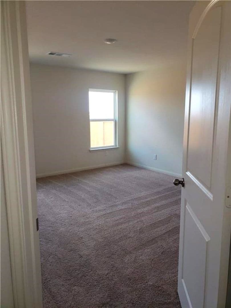 Jarrell House: 101 Brunswick Ln