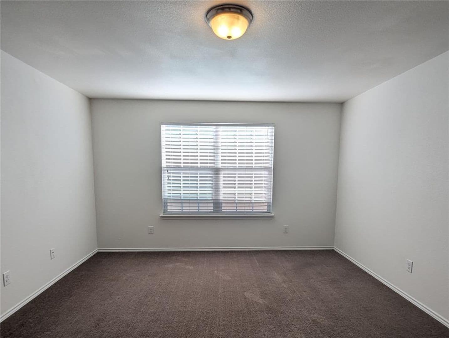 Austin House: 6805 Sunderland Trail