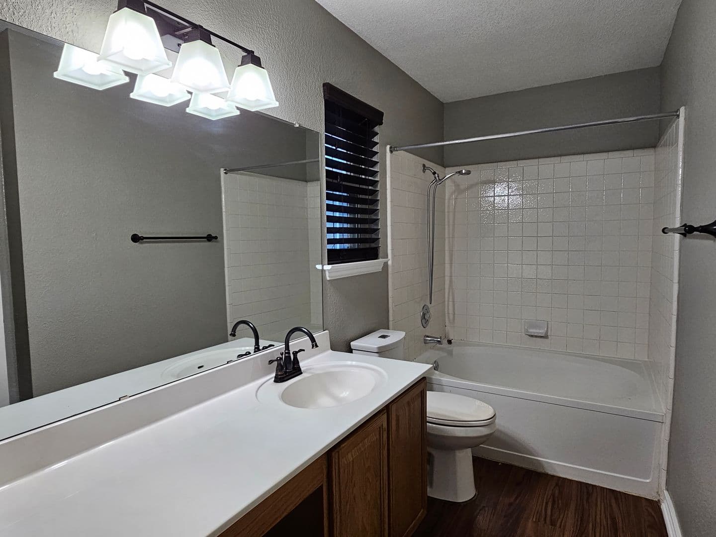 Round Rock House: 3932 Haleys Way
