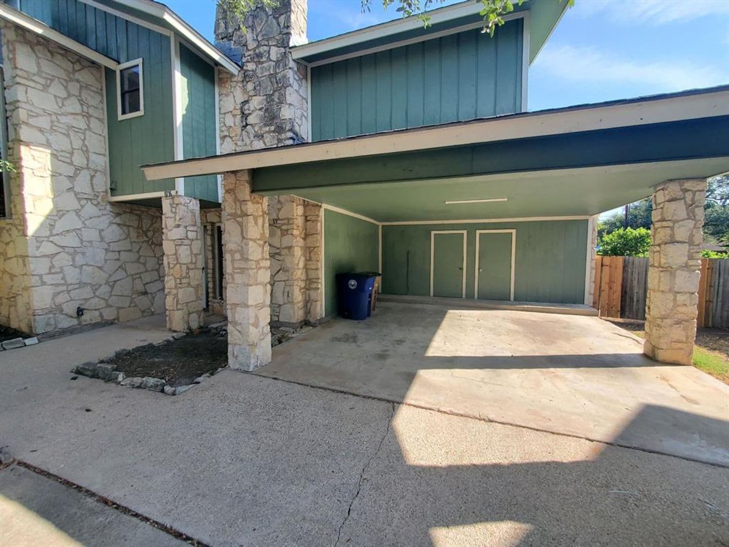 Austin Apartment: 8716 Clearbrook Trail