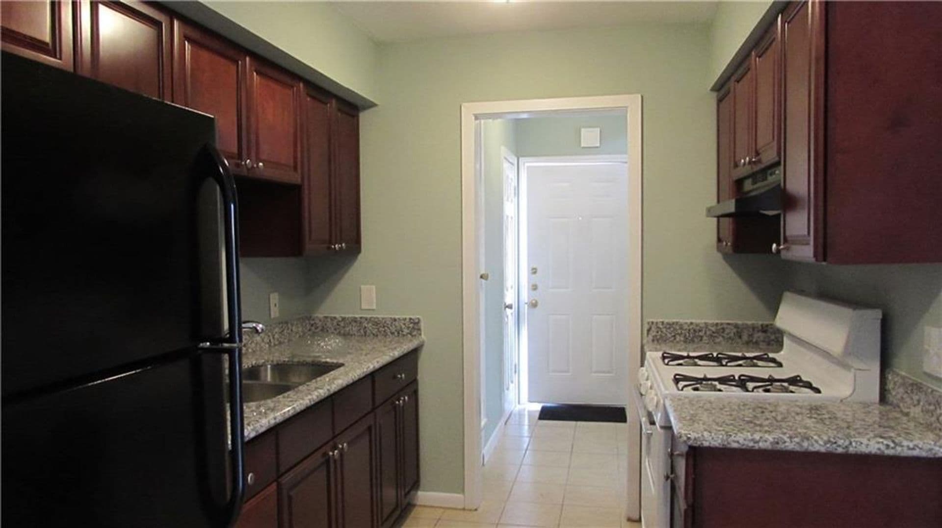 Austin Apartment: 2208 Mission Hill Circle