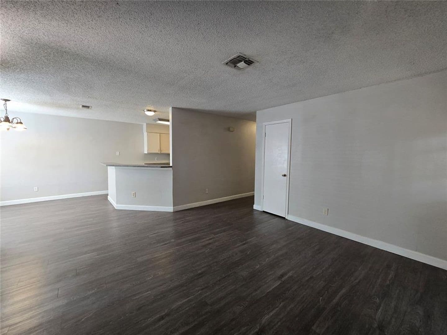 Austin Apartment: 4304 Duval Road Austin TX 78759 - Unit B