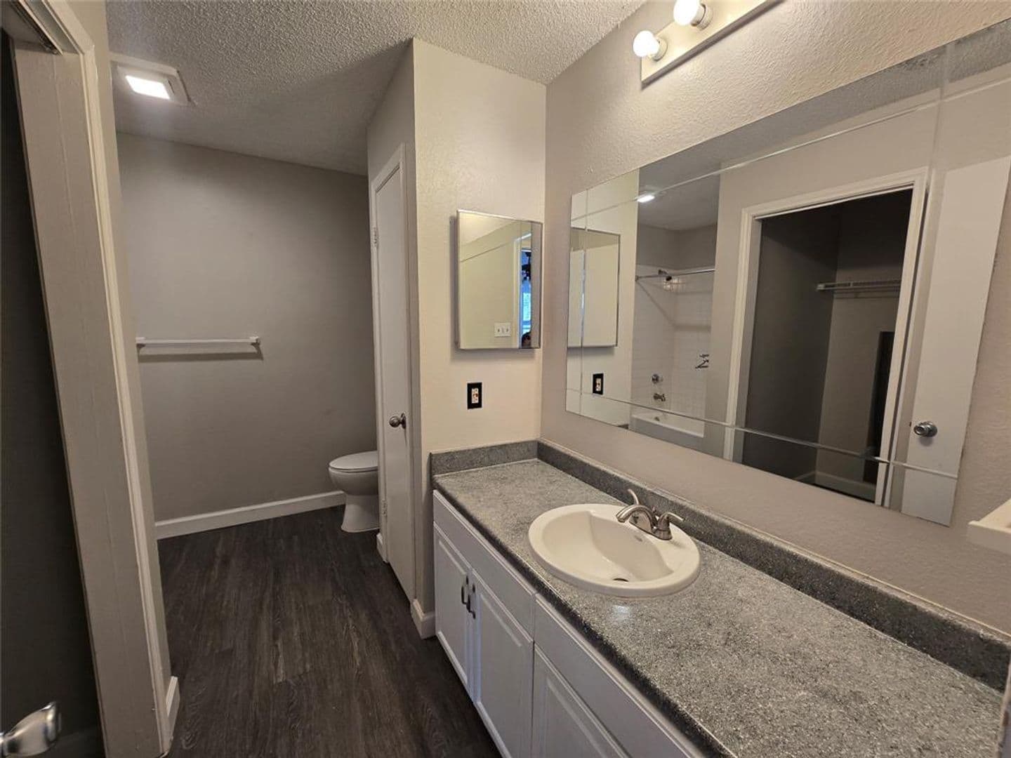 Austin Apartment: 4304 Duval Road Austin TX 78759 - Unit B