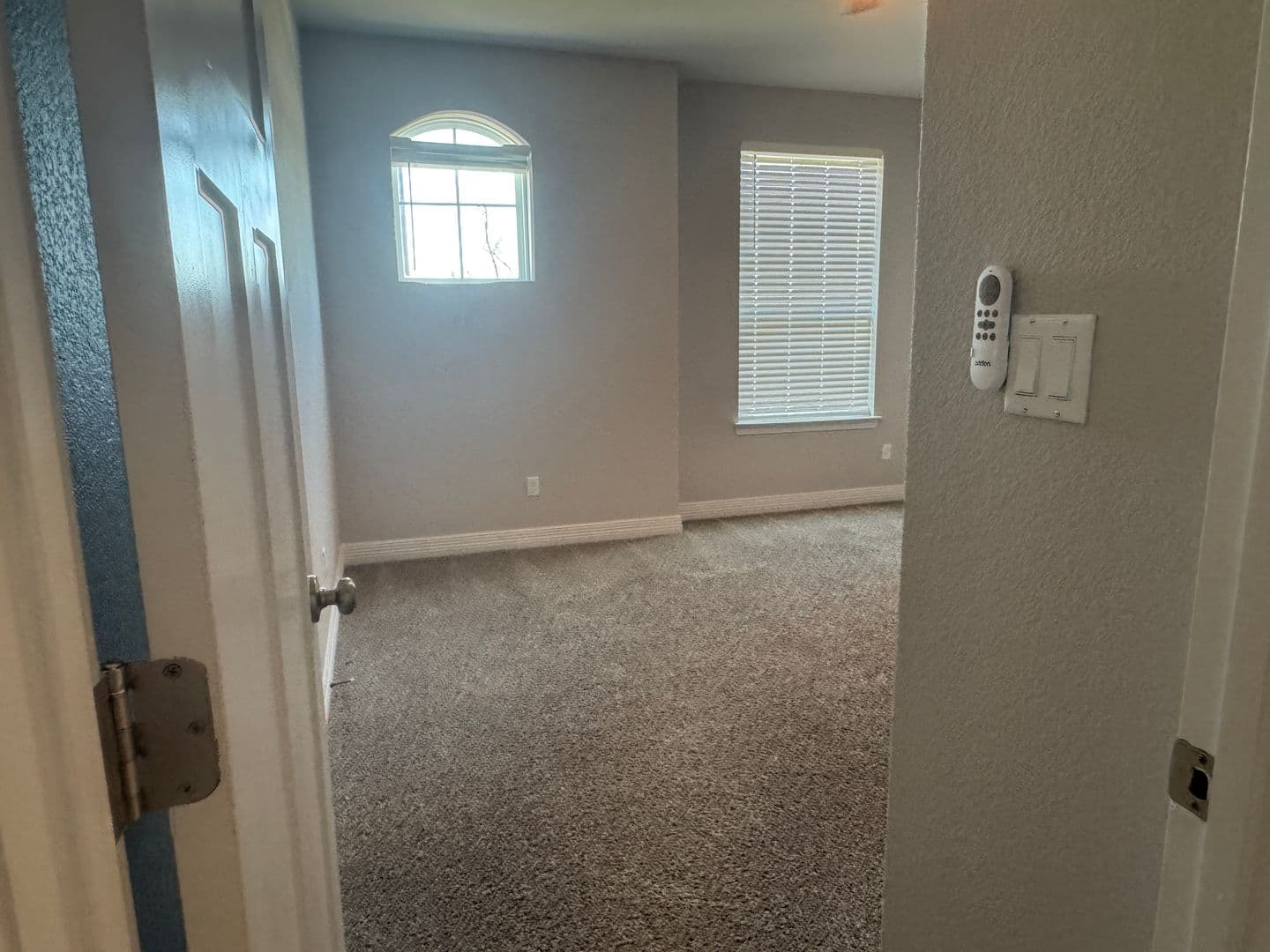 Georgetown House: 812 Karst Cv