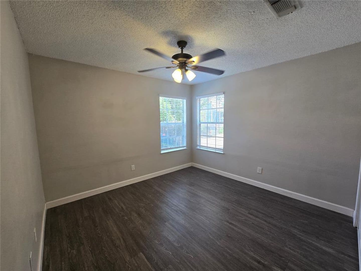 Austin Apartment: 4304 Duval Road Austin TX 78759 - Unit B