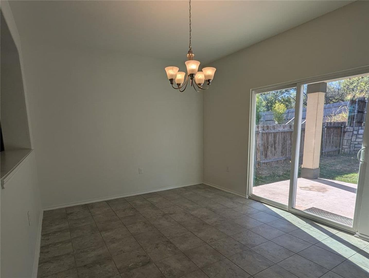 Austin House: 6805 Sunderland Trail