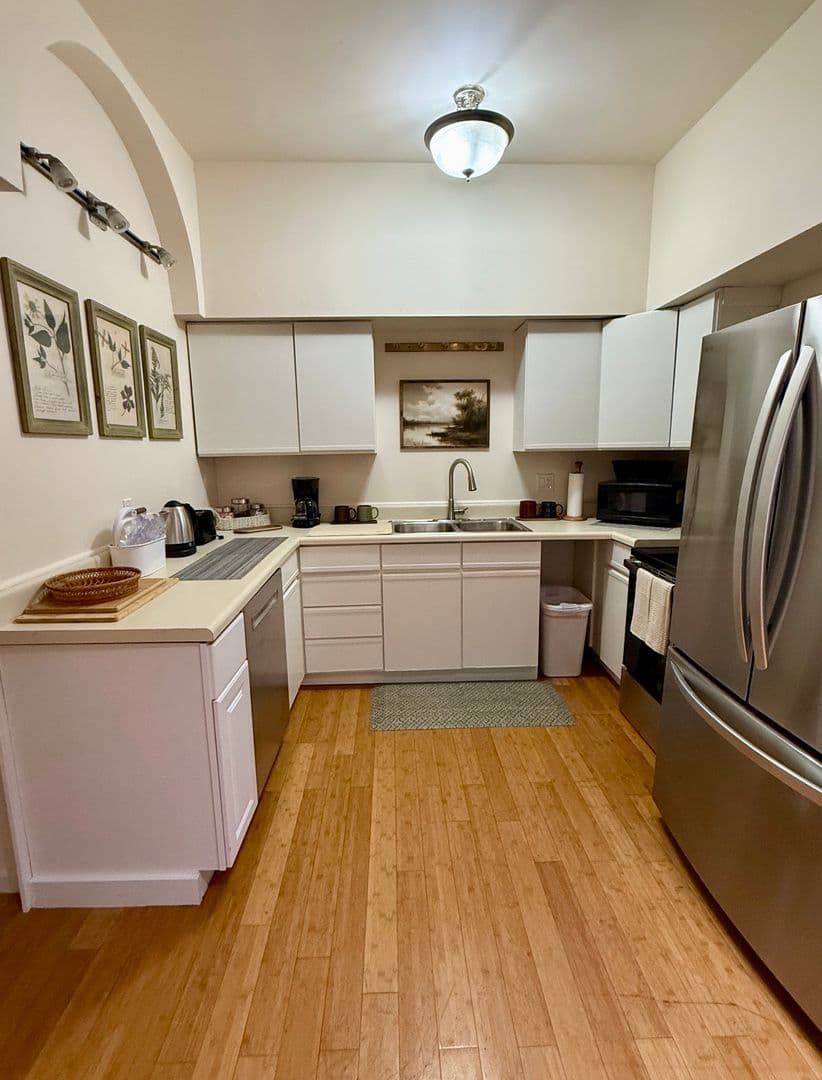Binghamton Apartment: 138 Court st