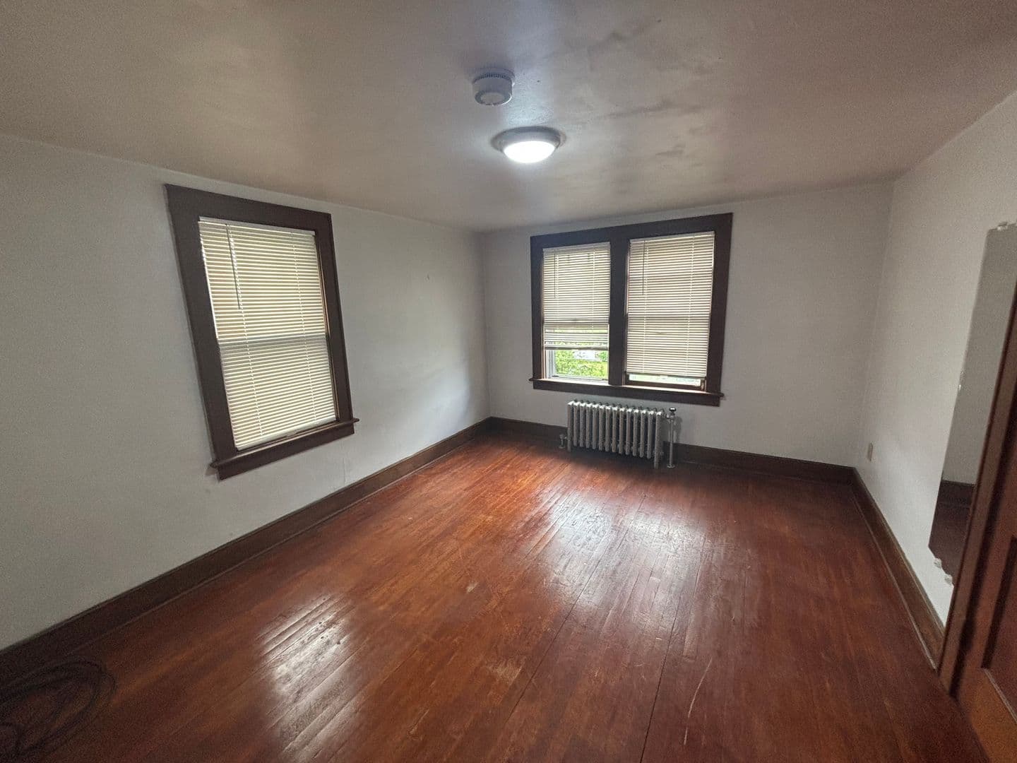 Endicott Apartment: 322 W. Franklin Street