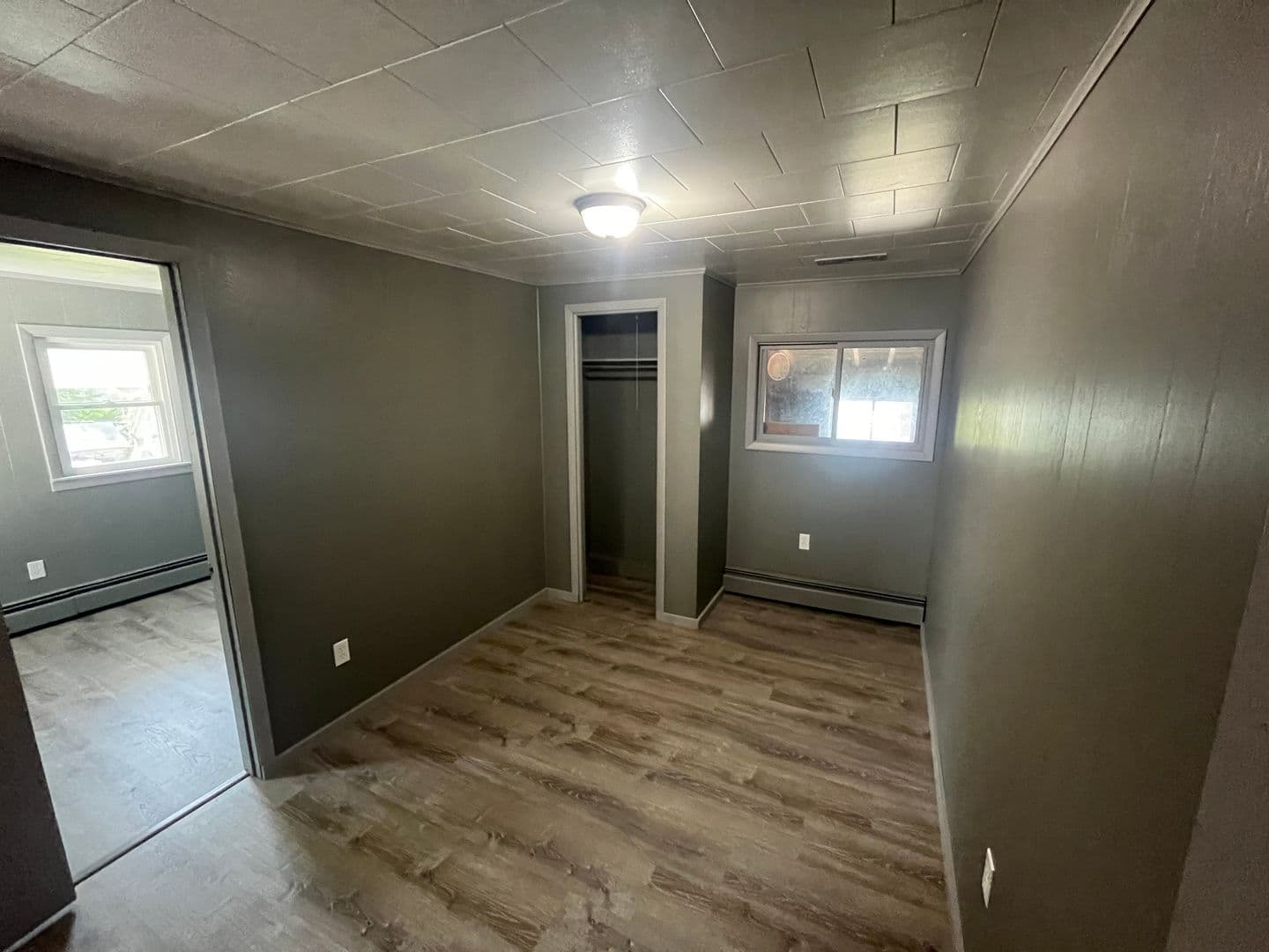 Binghamton Apartment: 12 Cypress st