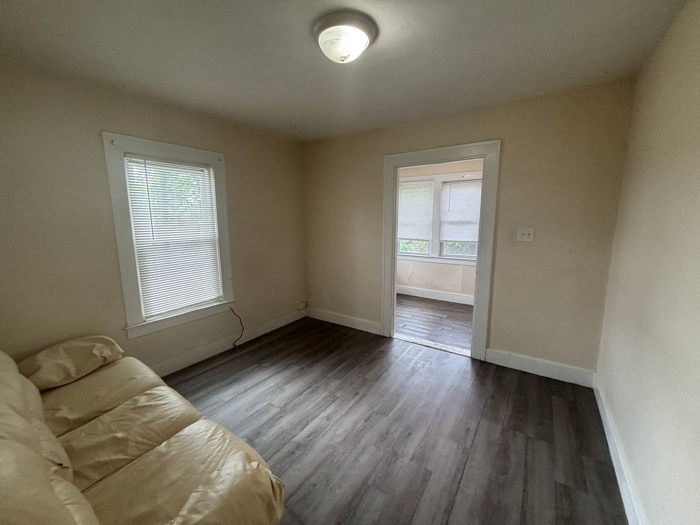 Johnson City Apartment: 72 Virginia Ave.