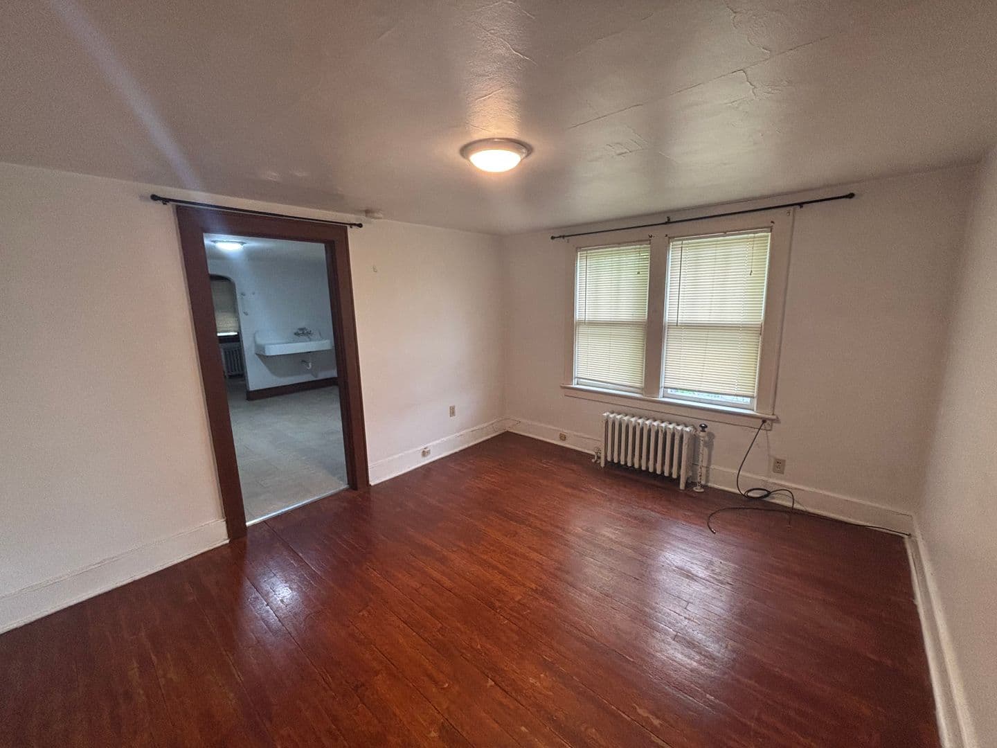 Endicott Apartment: 322 W. Franklin Street