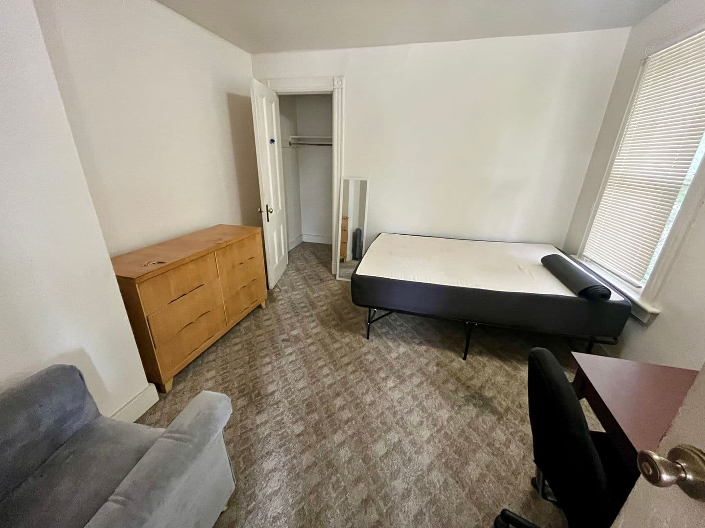 Binghamton House: 50 Schiller st - Apt 1