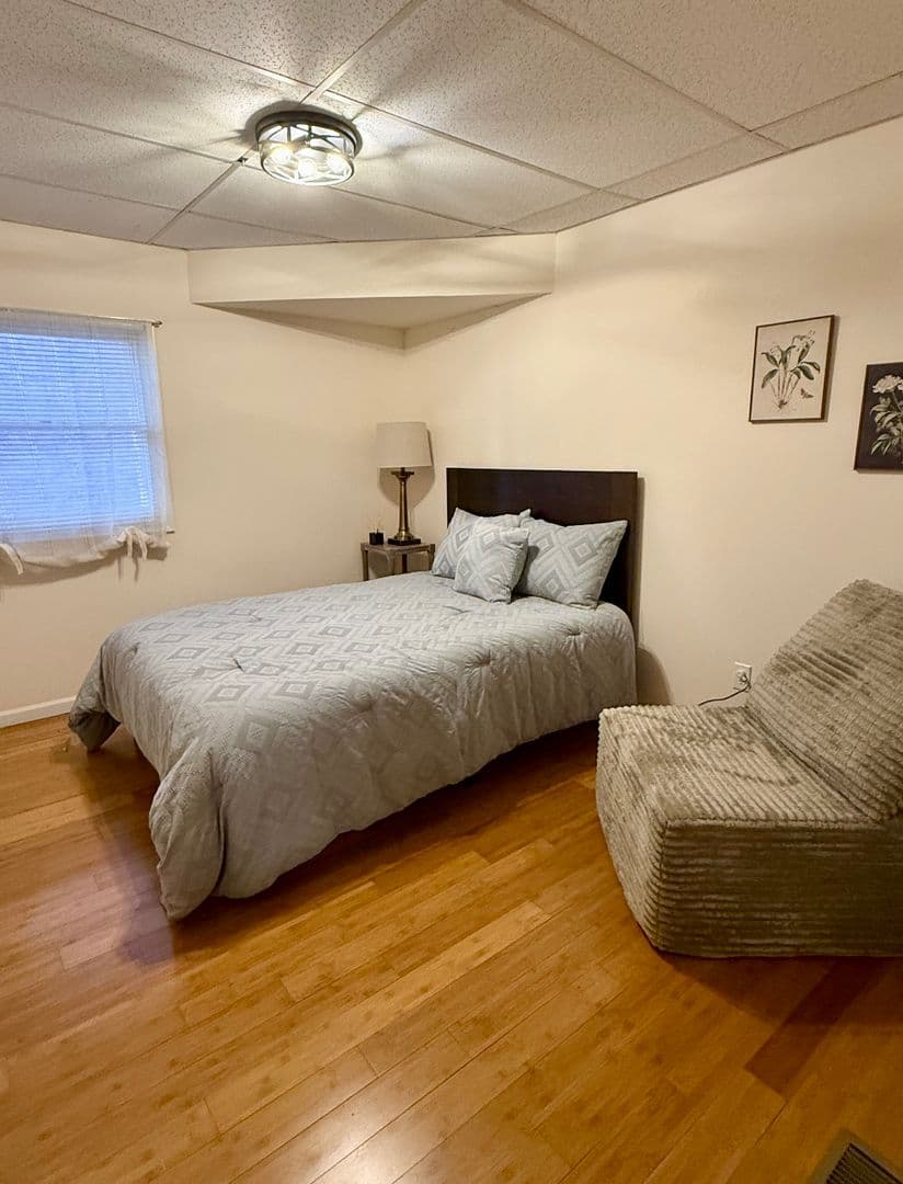 Binghamton Apartment: 138 Court st