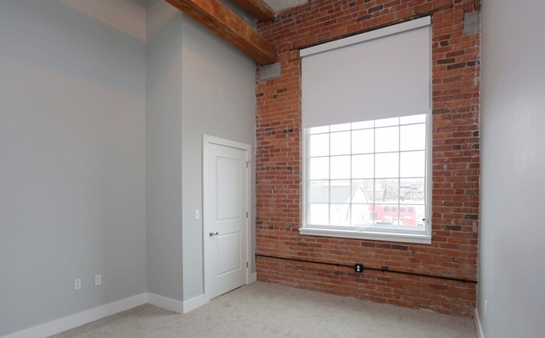 Syracuse Apartment: 102 West Division Street