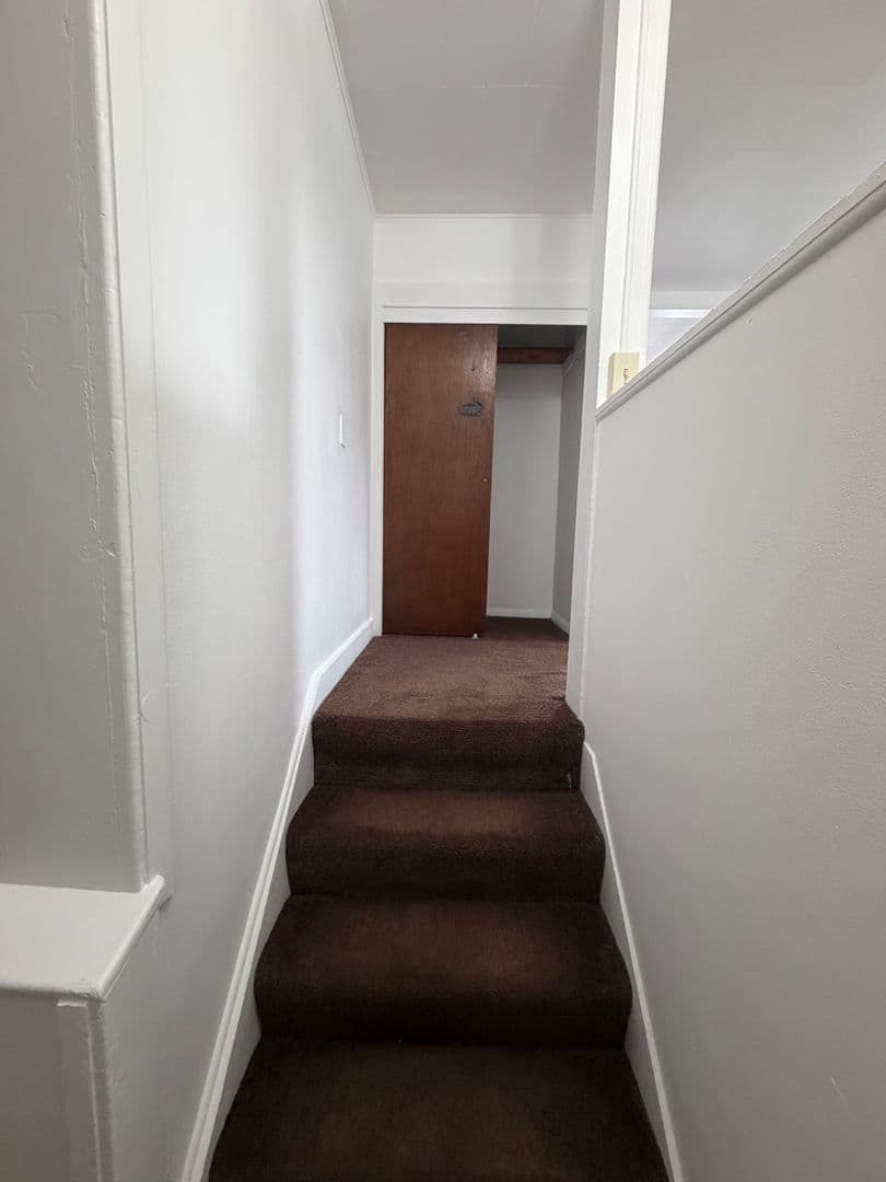 Cicero Apartment: 6395 Lakeshore Road