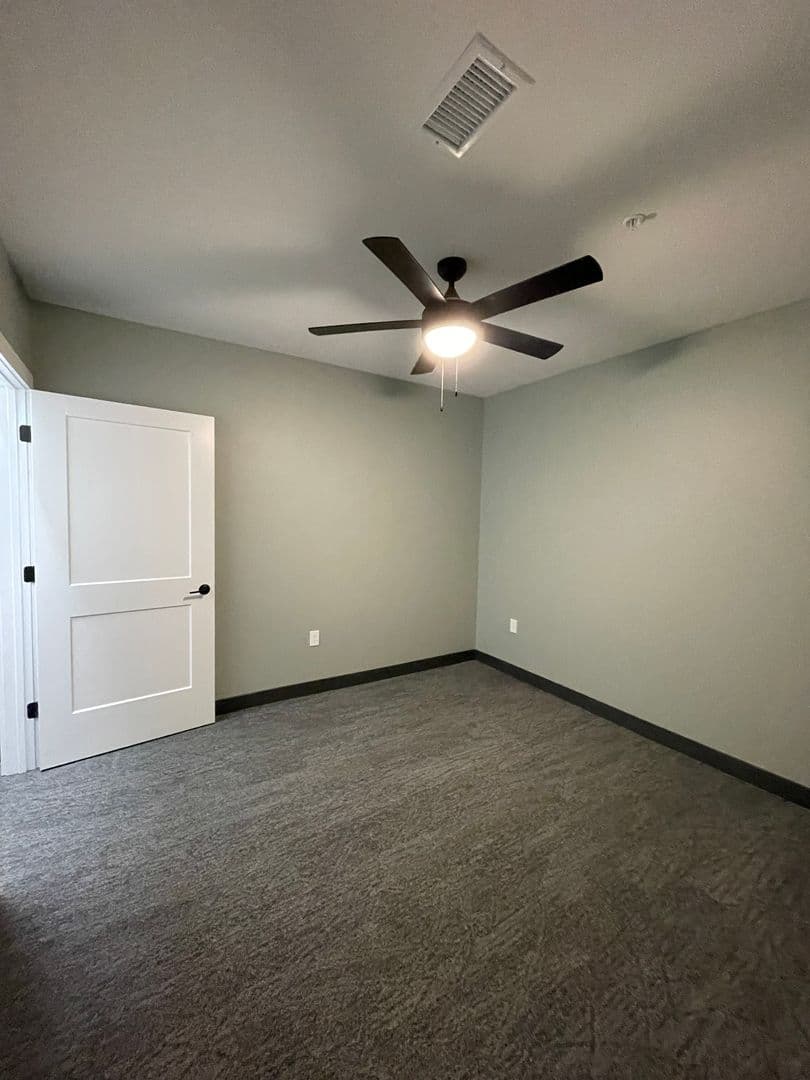 Utica Apartment: 239 Genesee Street