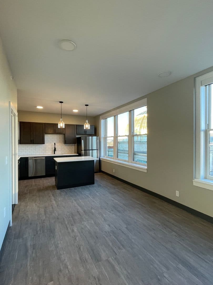 Utica Apartment: 239 Genesee Street