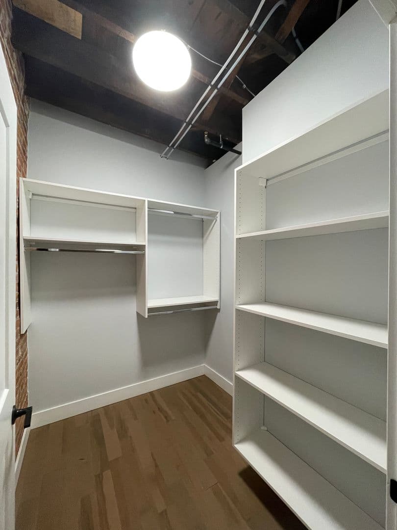 Utica Apartment: 119-137 Hotel Street - 415
