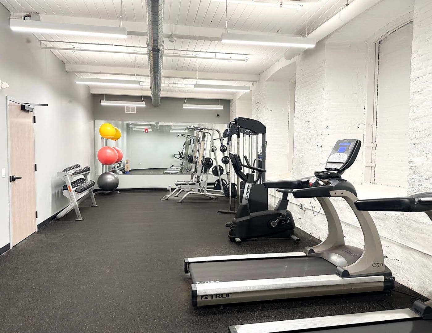 Utica Apartment: 600 State Street