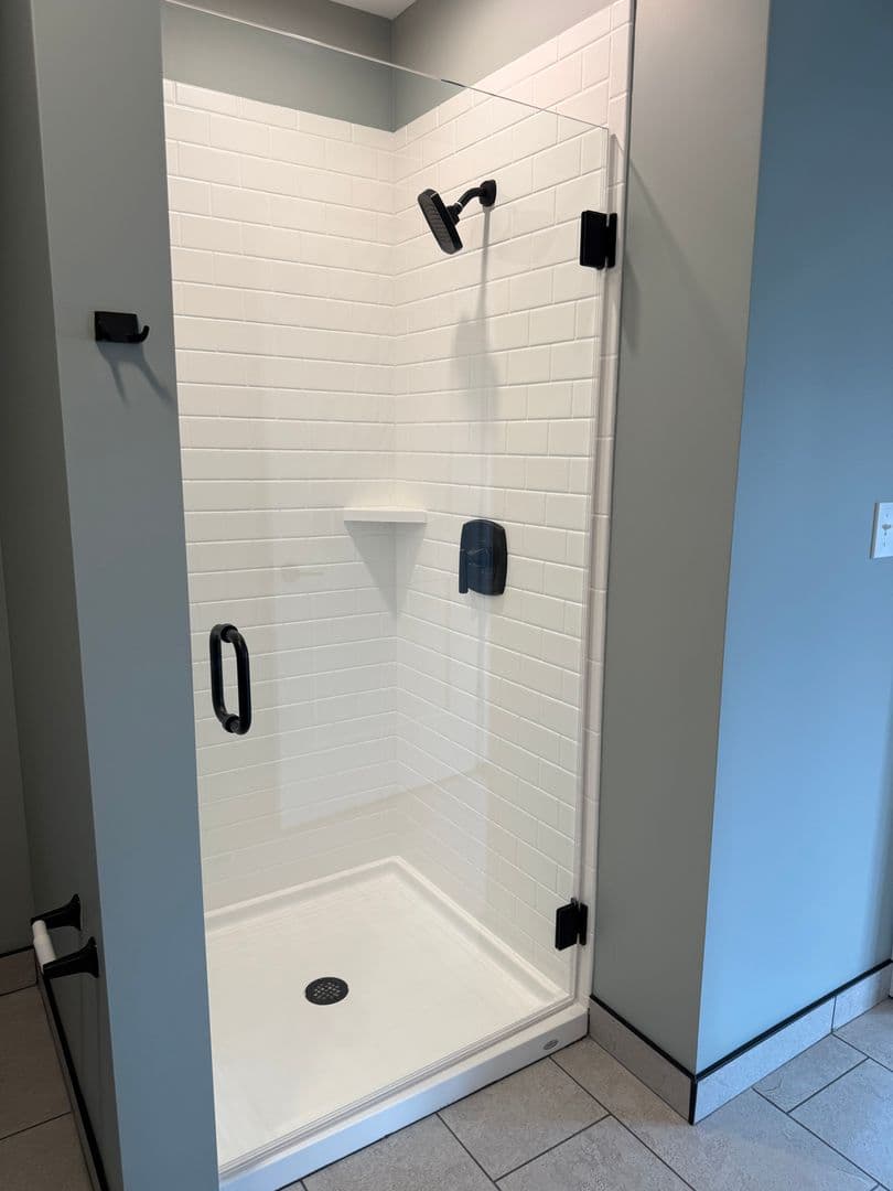 Utica Apartment: 239 Genesee Street