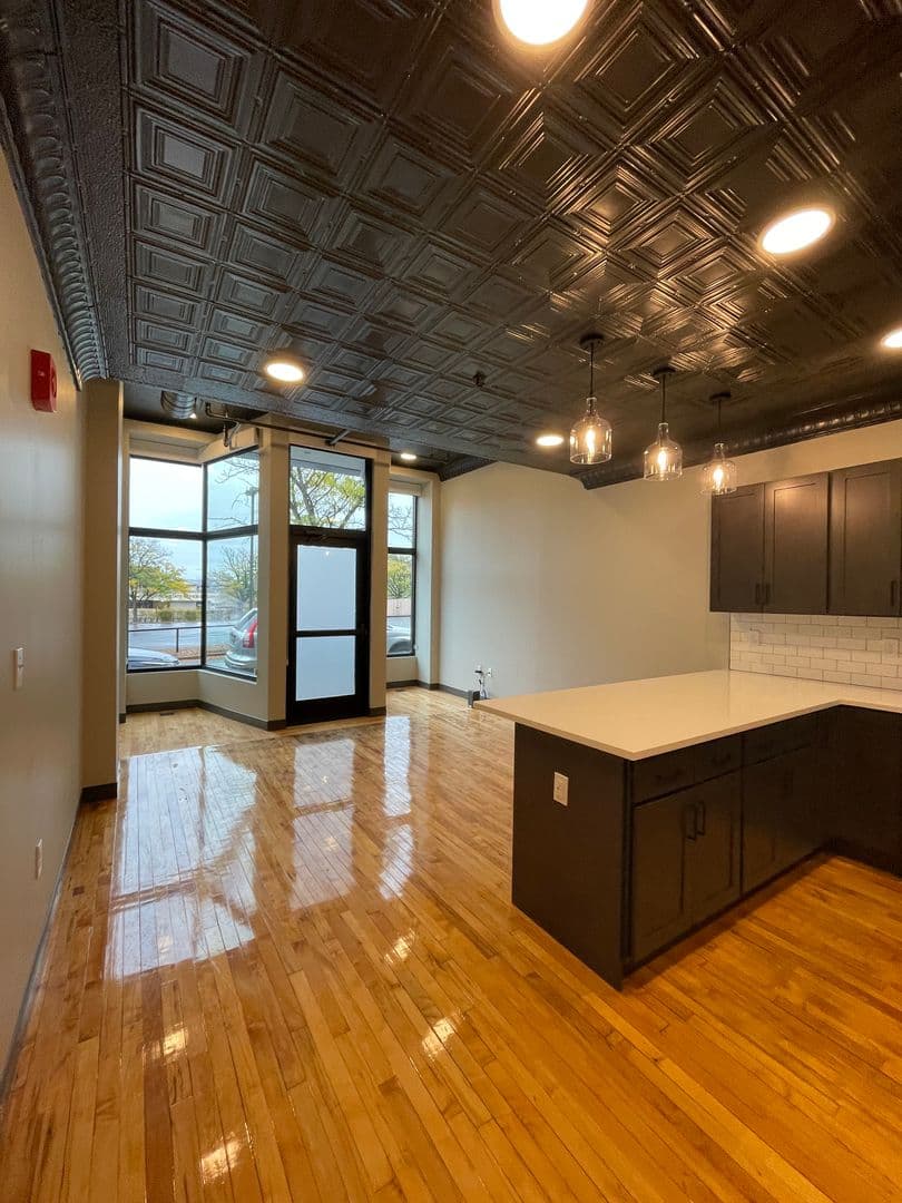 Utica Apartment: 239 Genesee Street