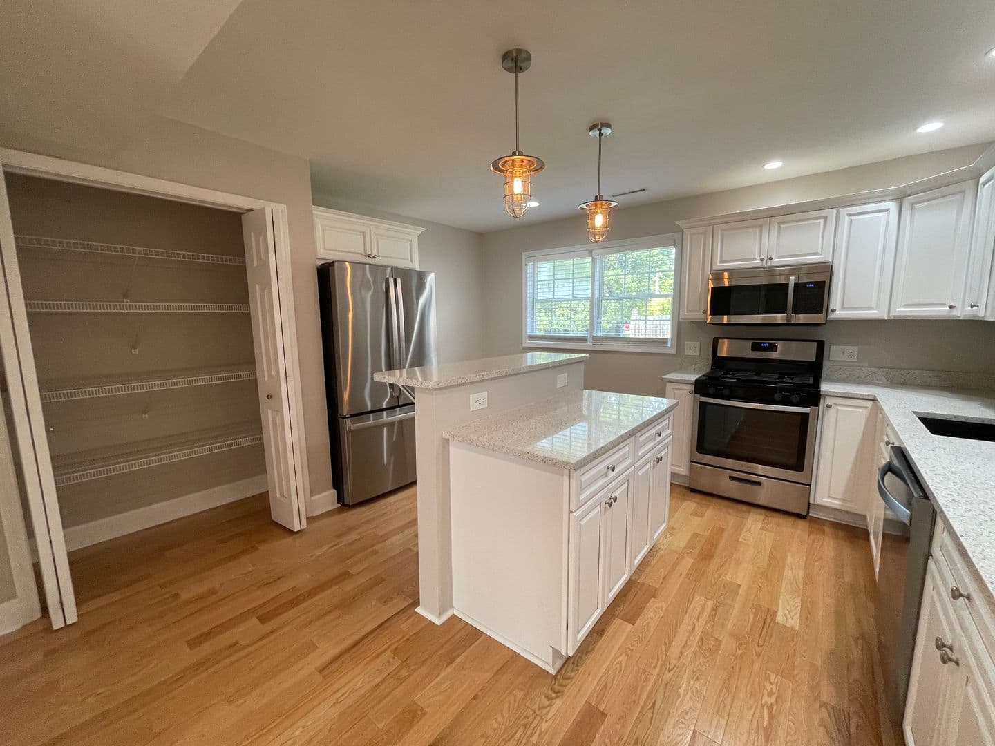 Manlius Apartment: 4671 Brickyard Falls Road