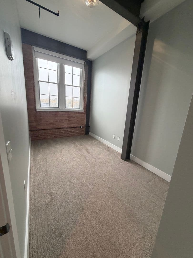 Syracuse Apartment: 102 West Division Street