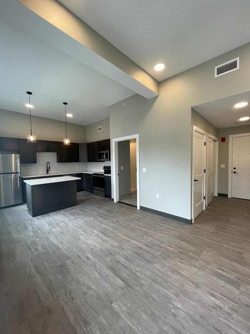 Utica Apartment: 239 Genesee Street