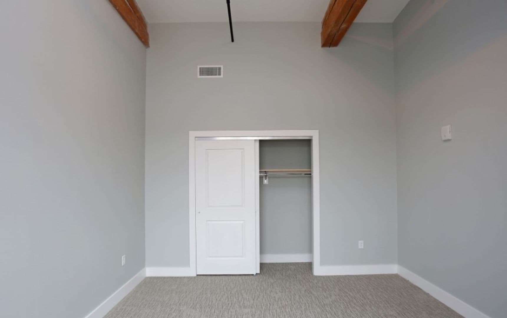 Syracuse Apartment: 102 West Division Street