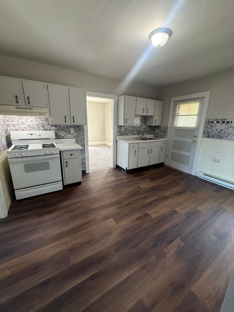 Syracuse Apartment: 315 First Street