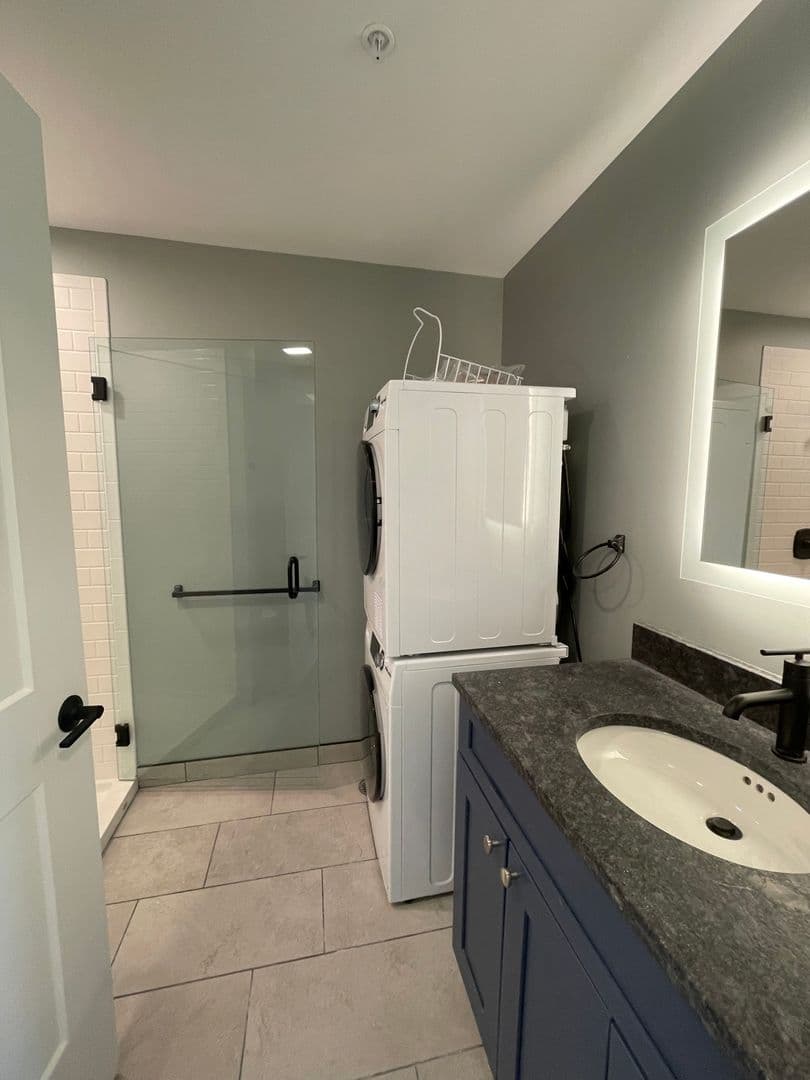 Utica Apartment: 239 Genesee Street