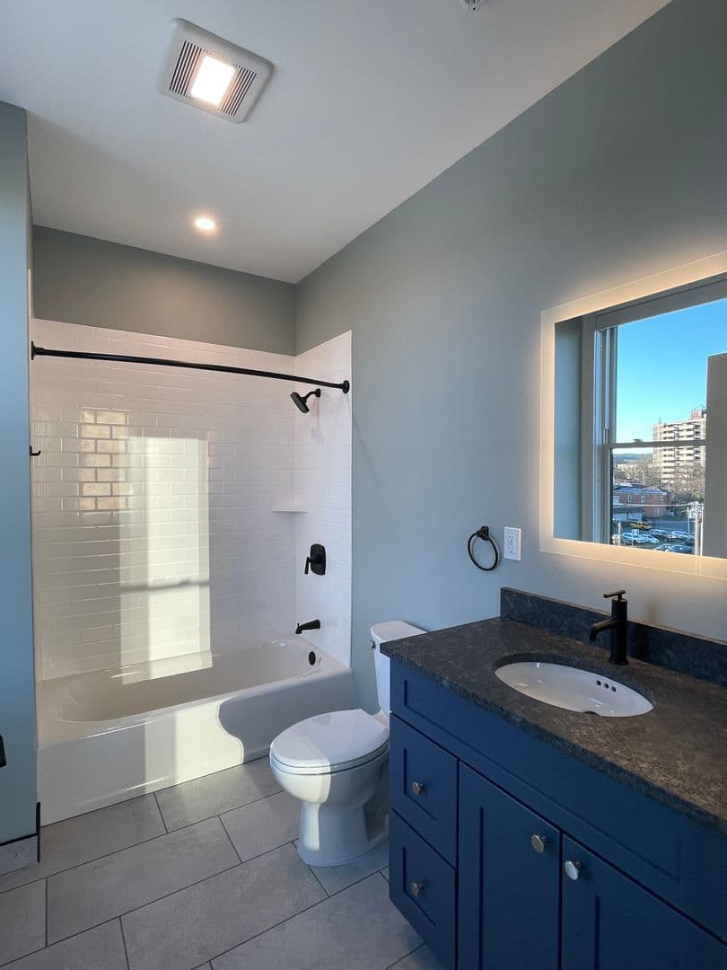 Utica Apartment: 239 Genesee Street