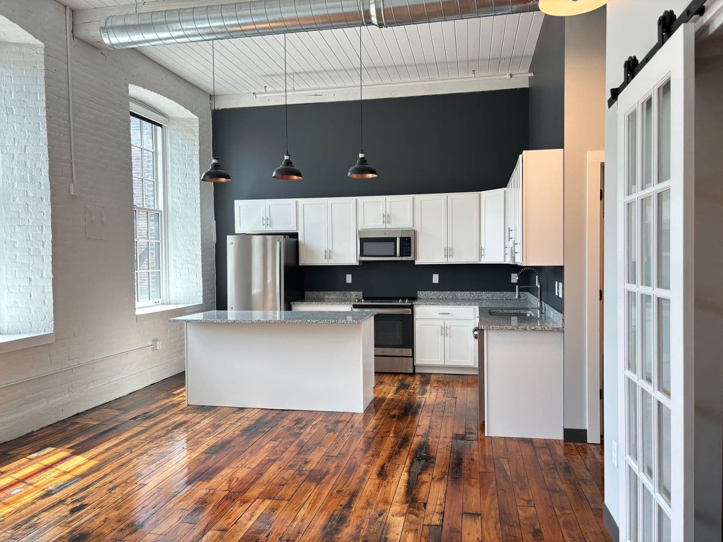Utica Apartment: 600 State Street