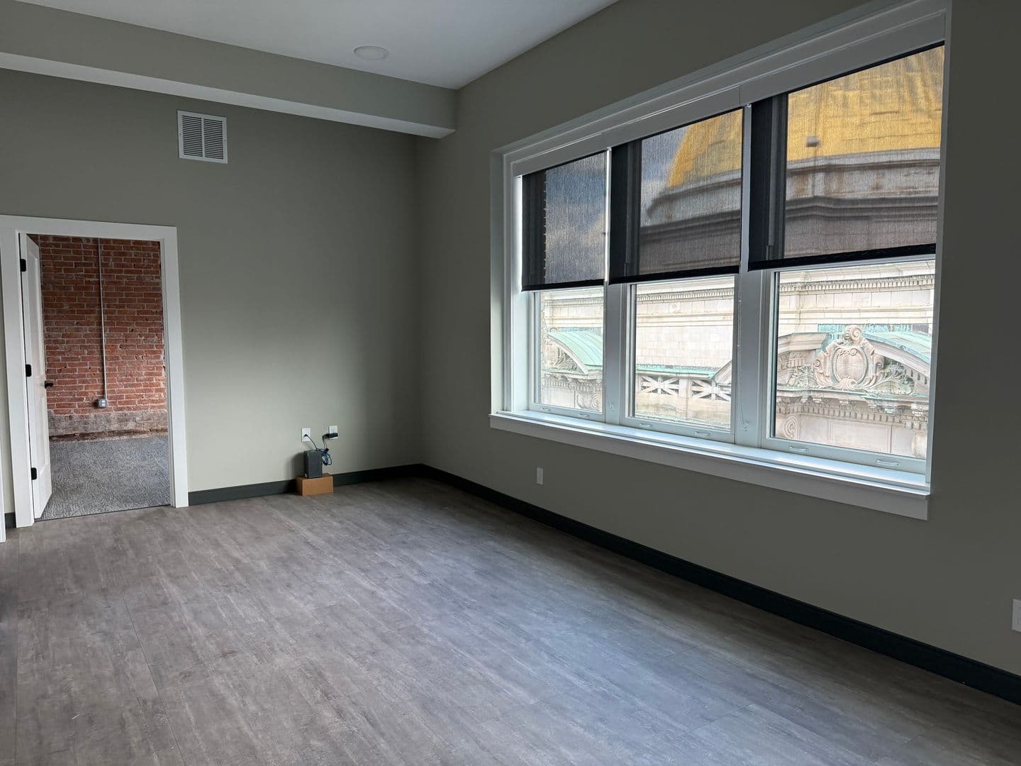 Utica Apartment: 239 Genesee Street