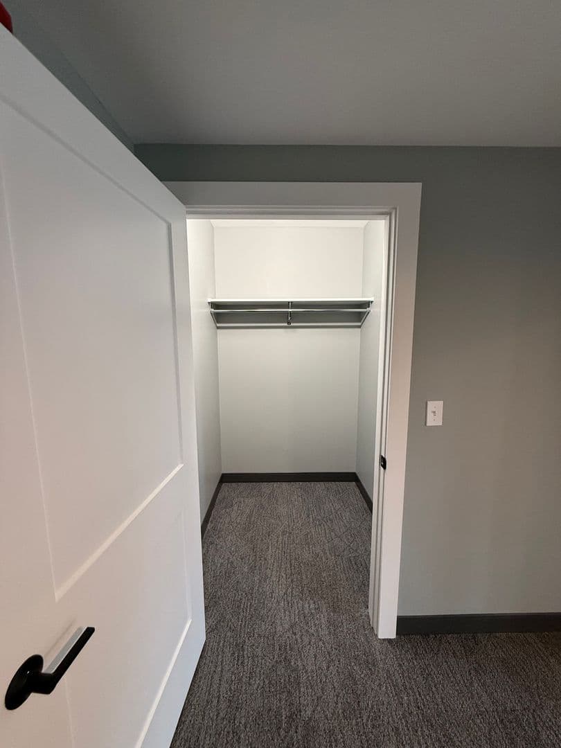 Utica Apartment: 239 Genesee Street