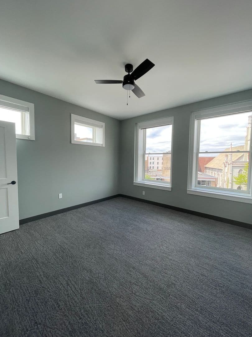 Utica Apartment: 239 Genesee Street