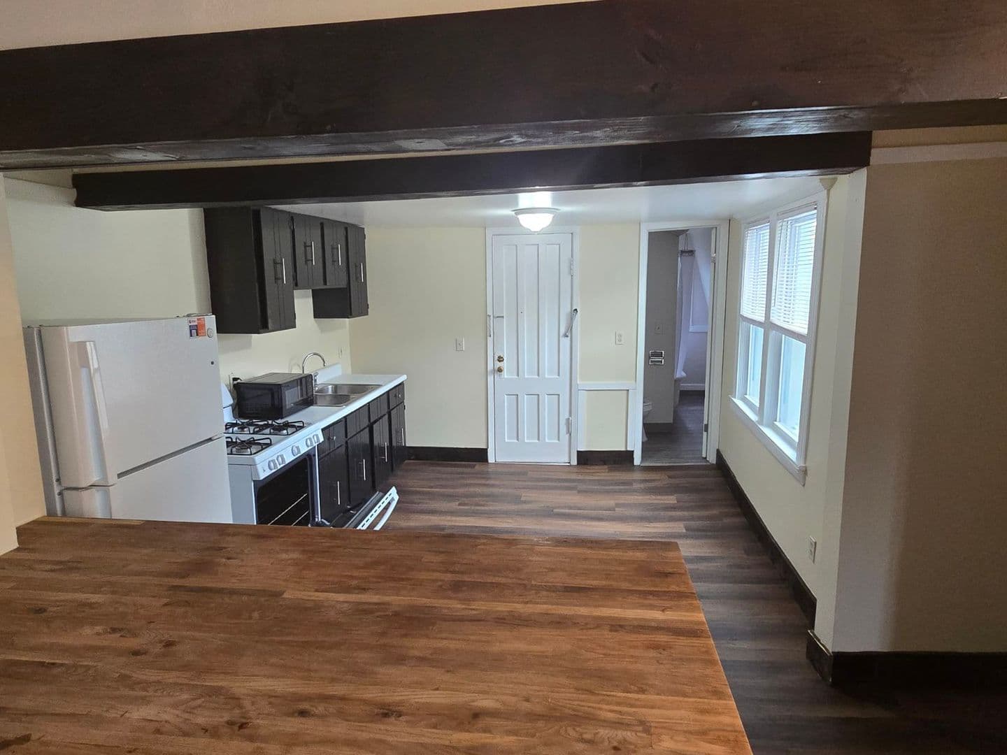 Syracuse Apartment: 519 S. Beech Street