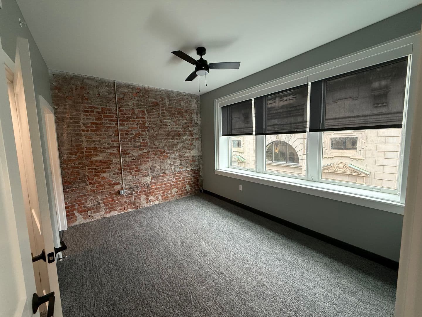 Utica Apartment: 239 Genesee Street