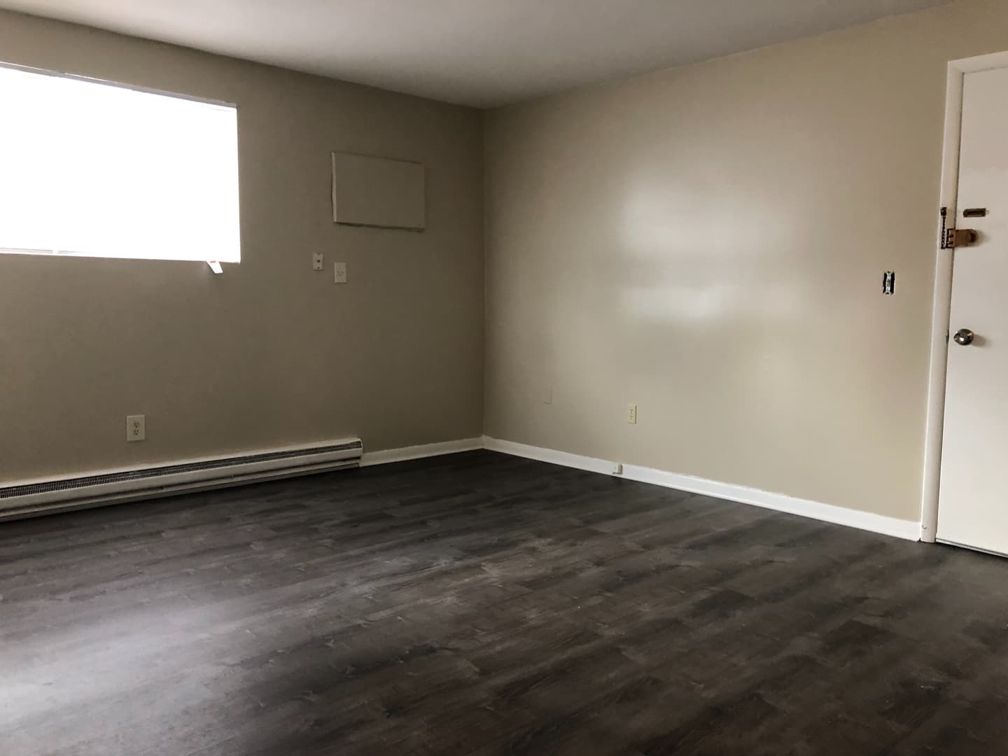 Camillus Apartment: 4460 Milton Avenue