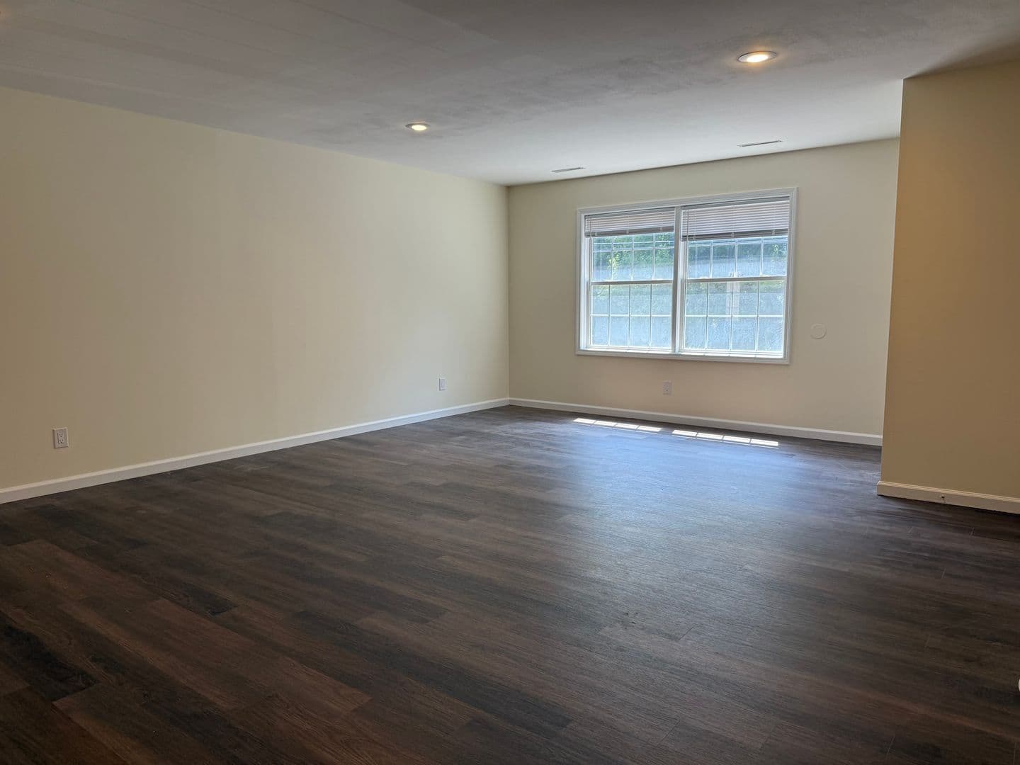 Manlius Apartment: 4671 Brickyard Falls Road