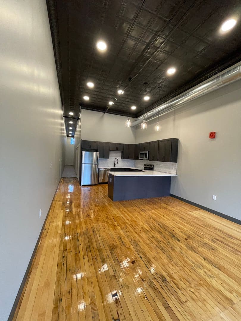 Utica Apartment: 239 Genesee Street