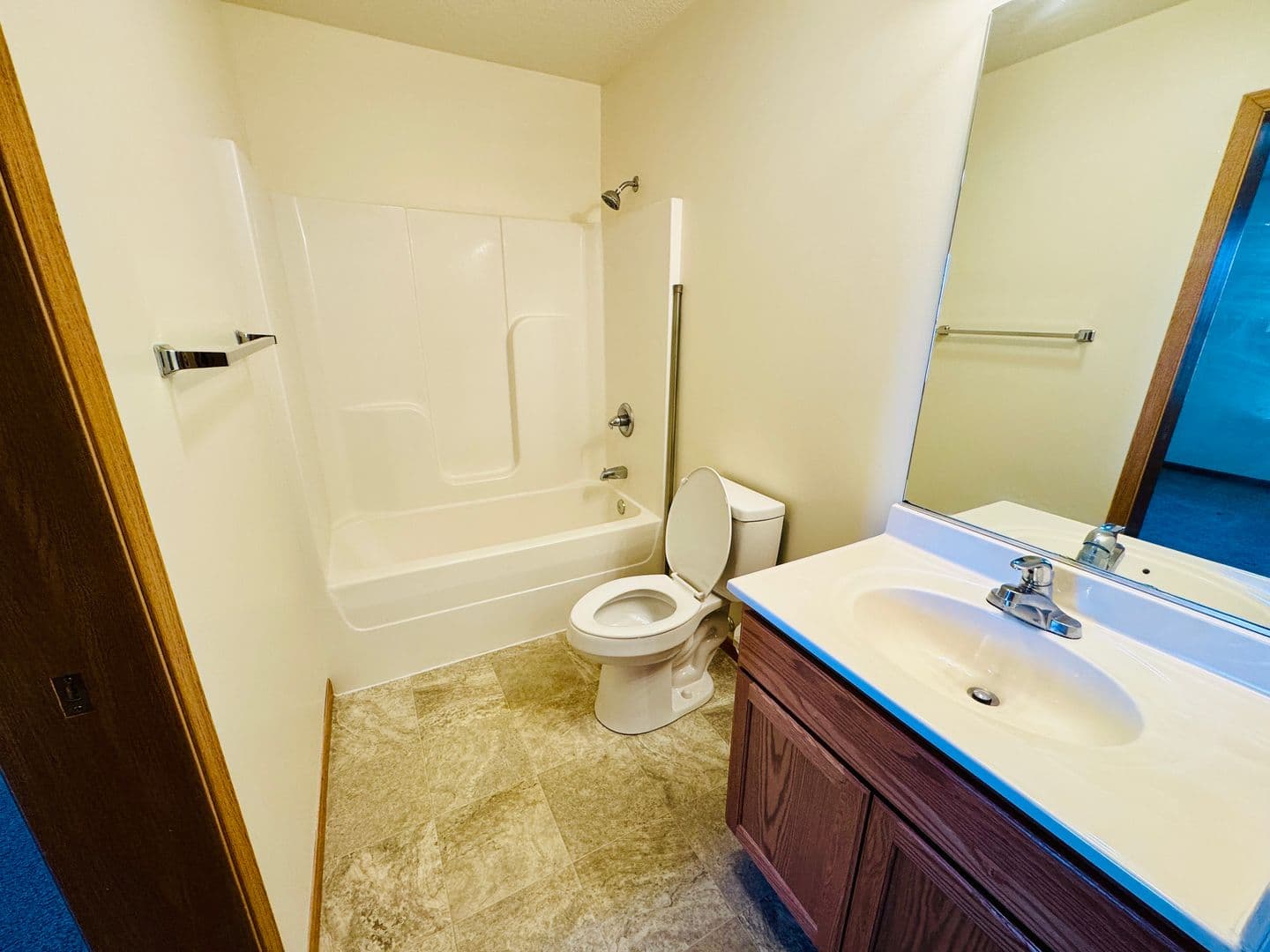 Warsaw Apartment: 2630 Tippe Downs Dr