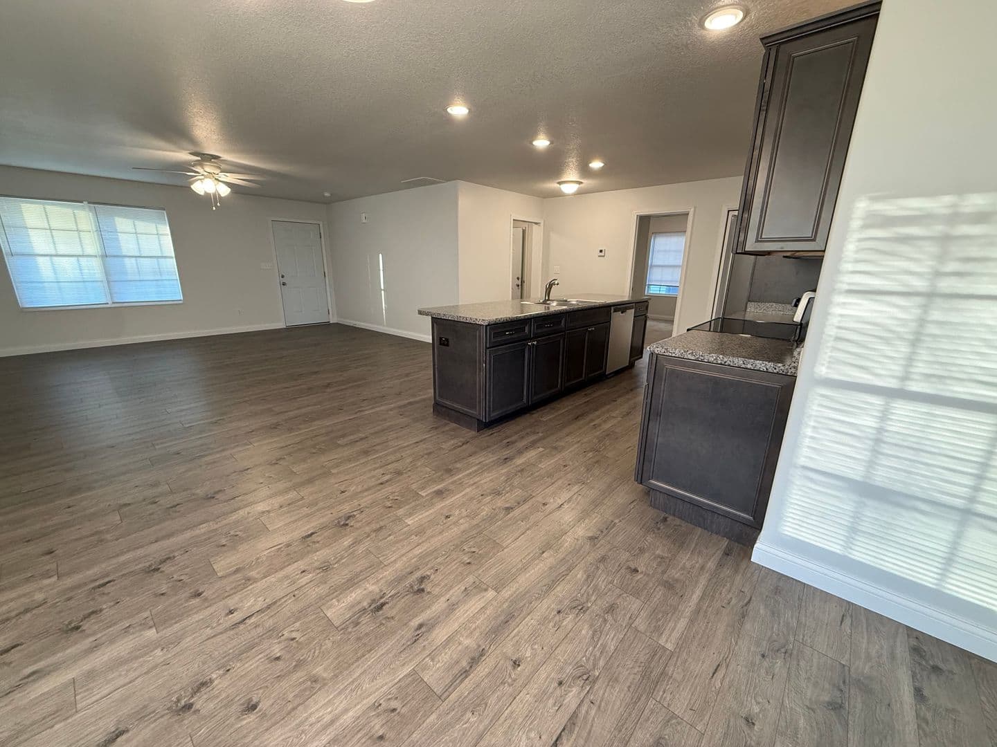 Plymouth Apartment: 2234 Bitter Root Dr