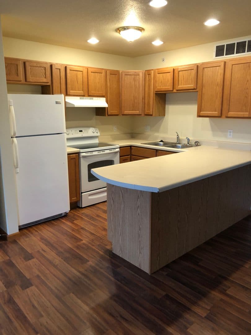 Michigan City Apartment: 1000 Longbeach Ln