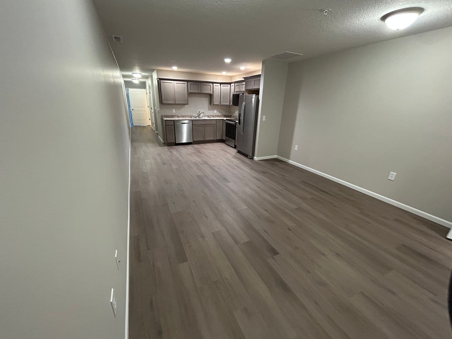 Culver Apartment: 201 W Tampa St
